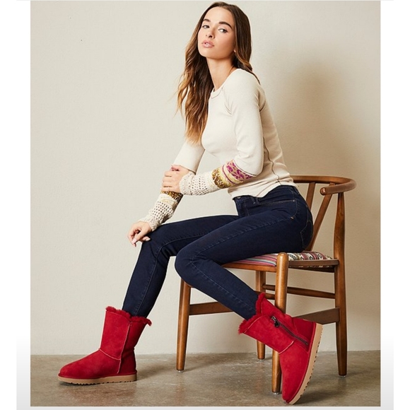 Free People In The Mix Cuff Top - Picture 11 of 16